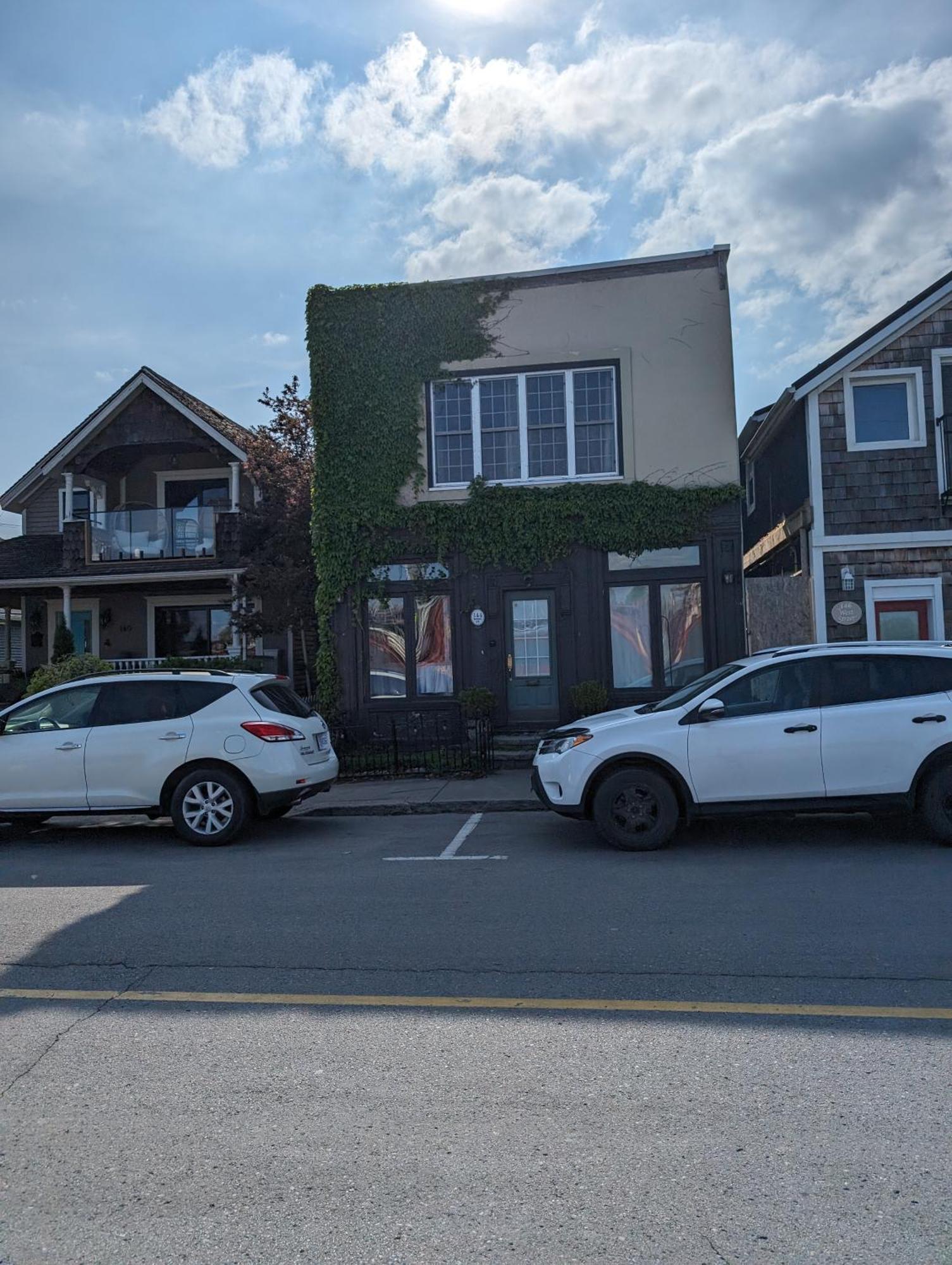 Canalside Restaurant, Inn & Kitchen Store Port Colborne Extérieur photo